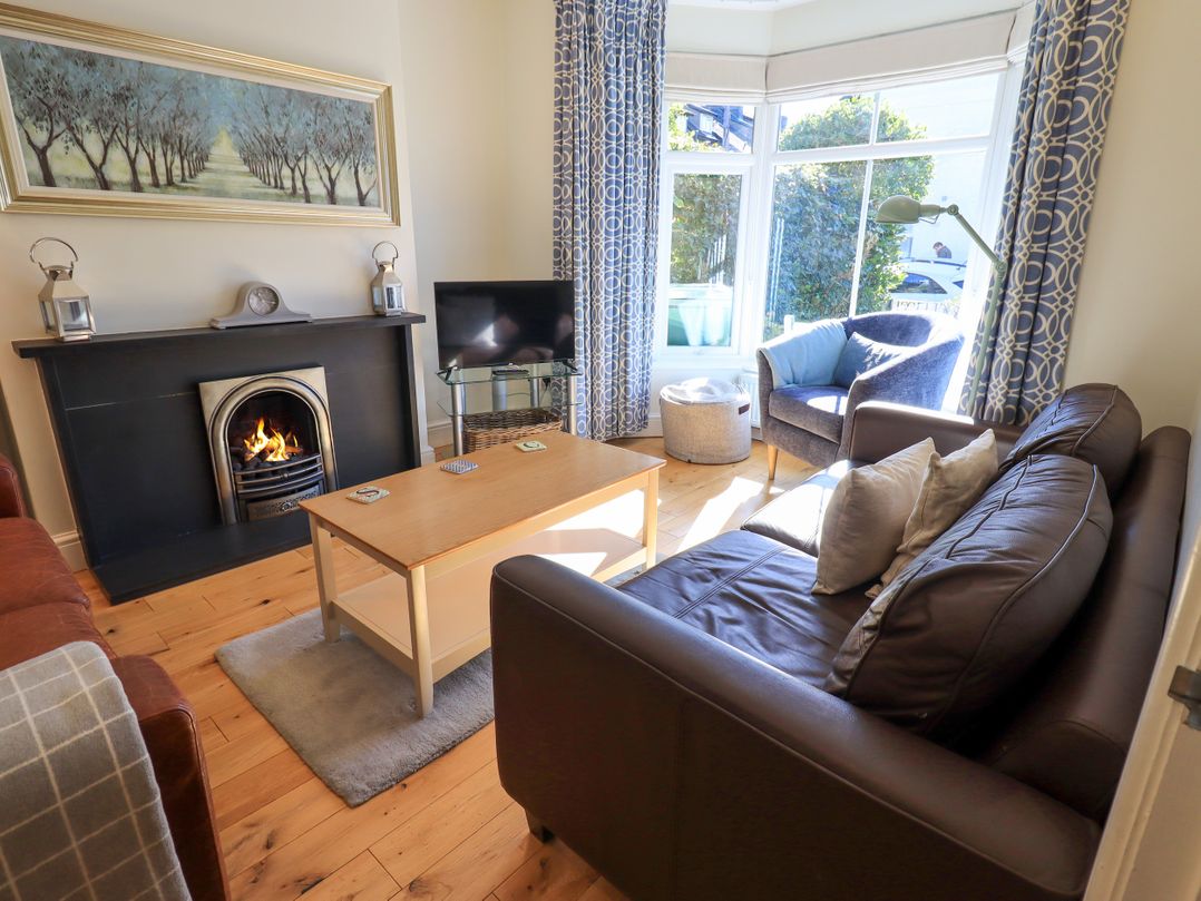 Stones Throw Cottage