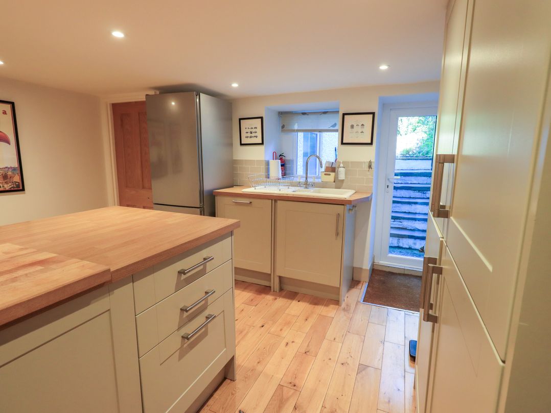 Stones Throw Cottage
