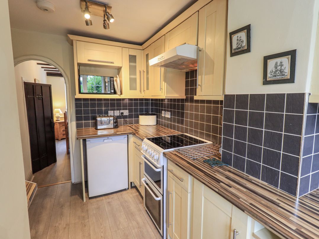 Smithy Cottage at Bowland Bridge