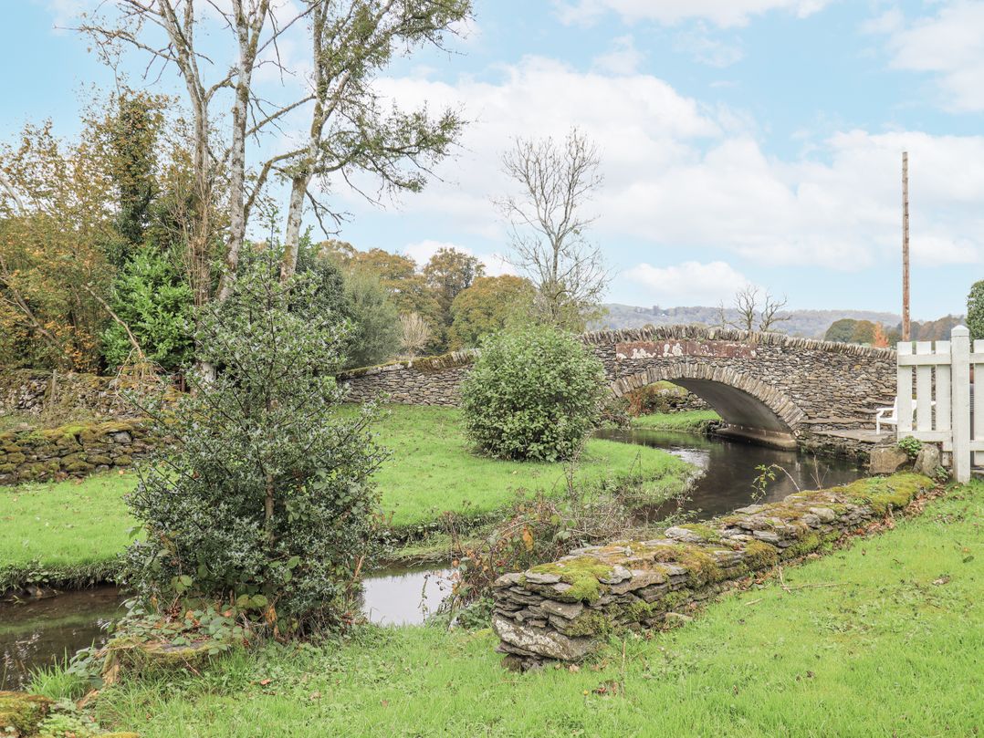 Smithy Cottage at Bowland Bridge
