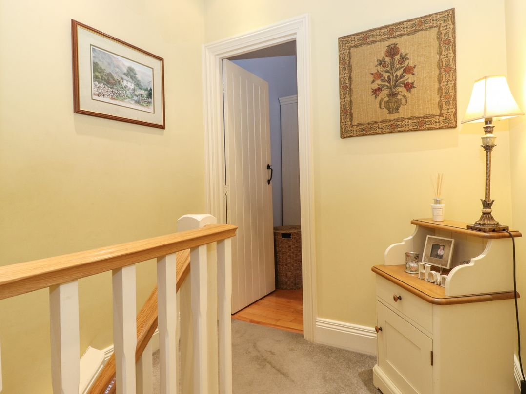 Charlottes Cottage