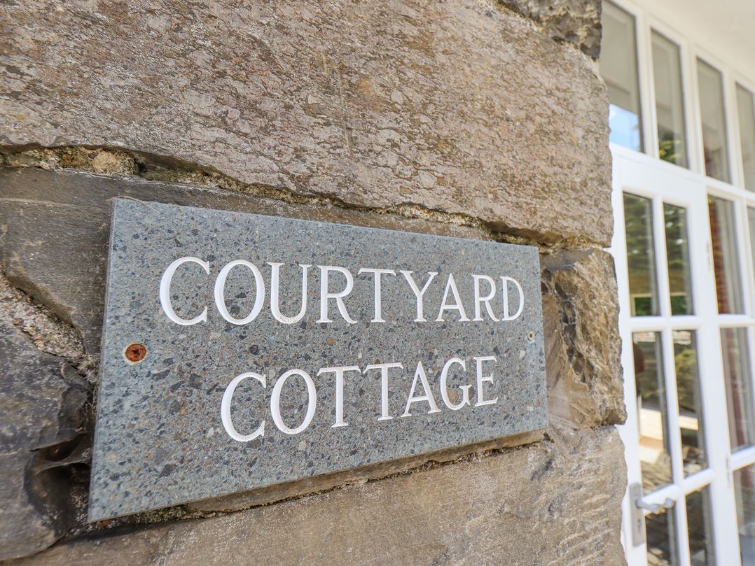 Courtyard Cottage