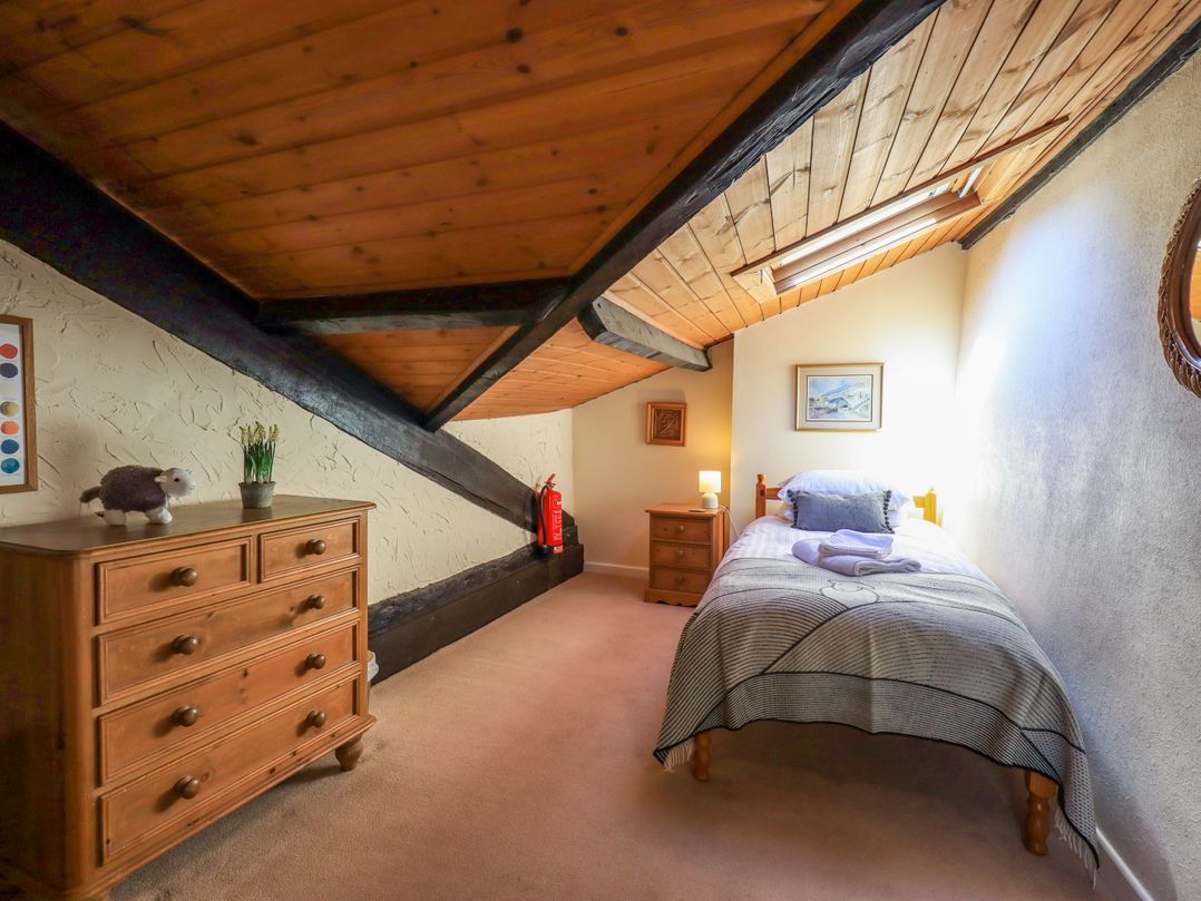 Courtyard Cottage