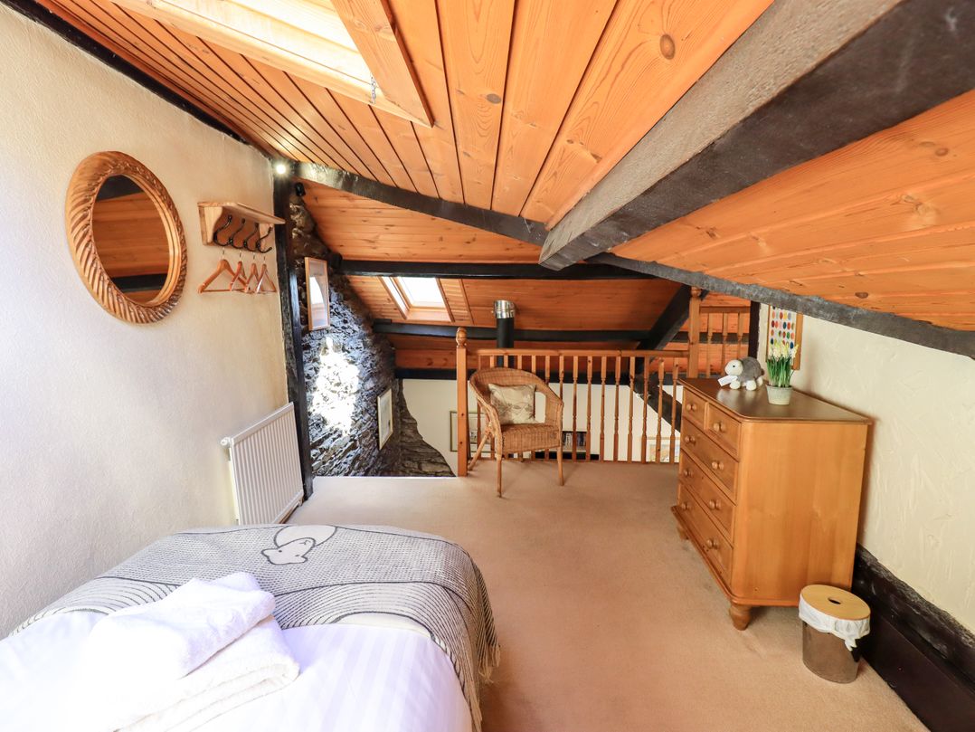 Courtyard Cottage