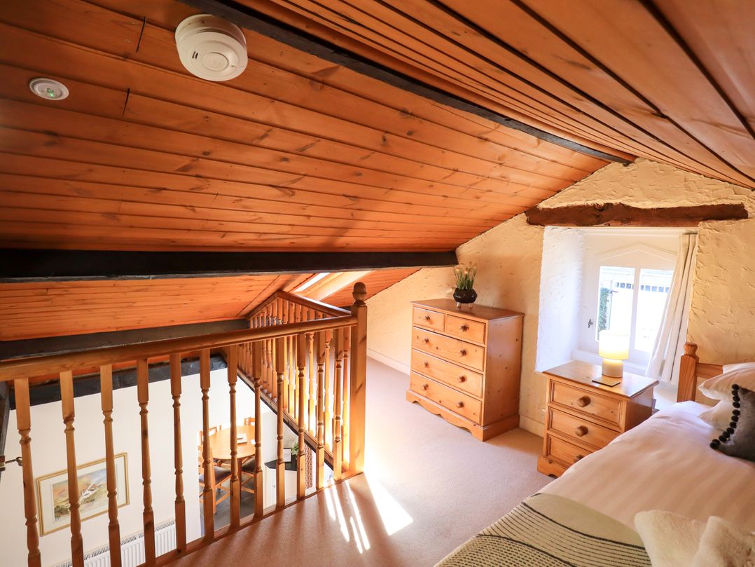 Courtyard Cottage