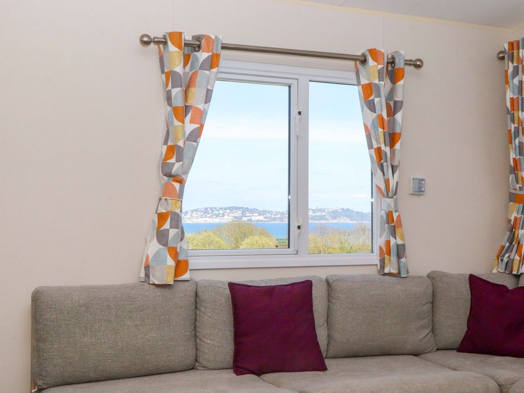213 Seaview Caravan