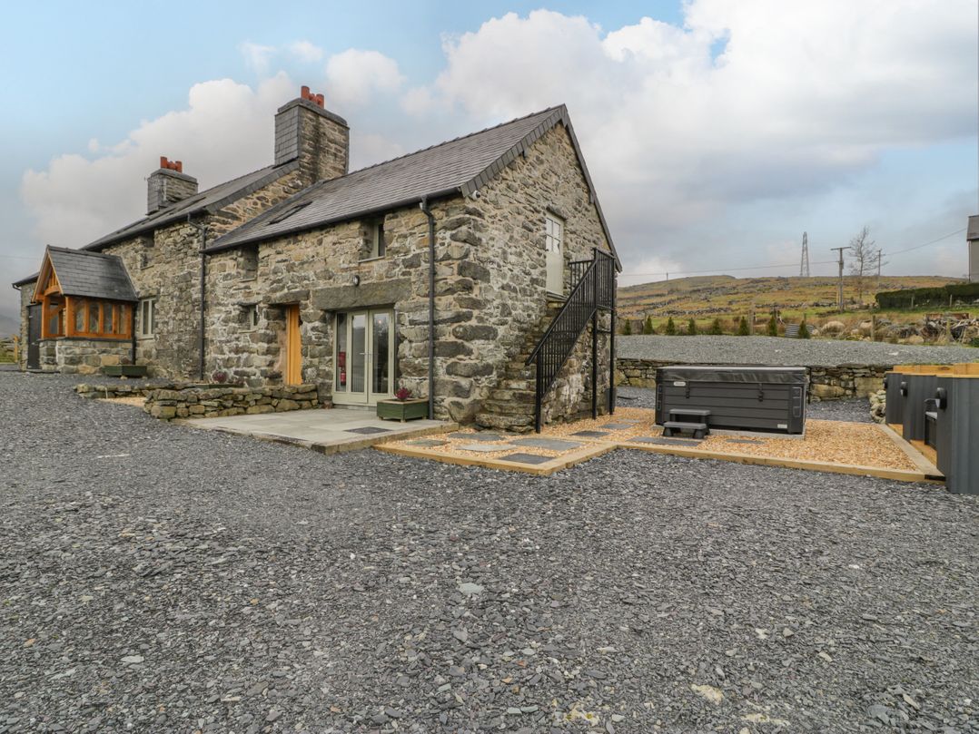 Hen Dy Craig Yr Ronwy