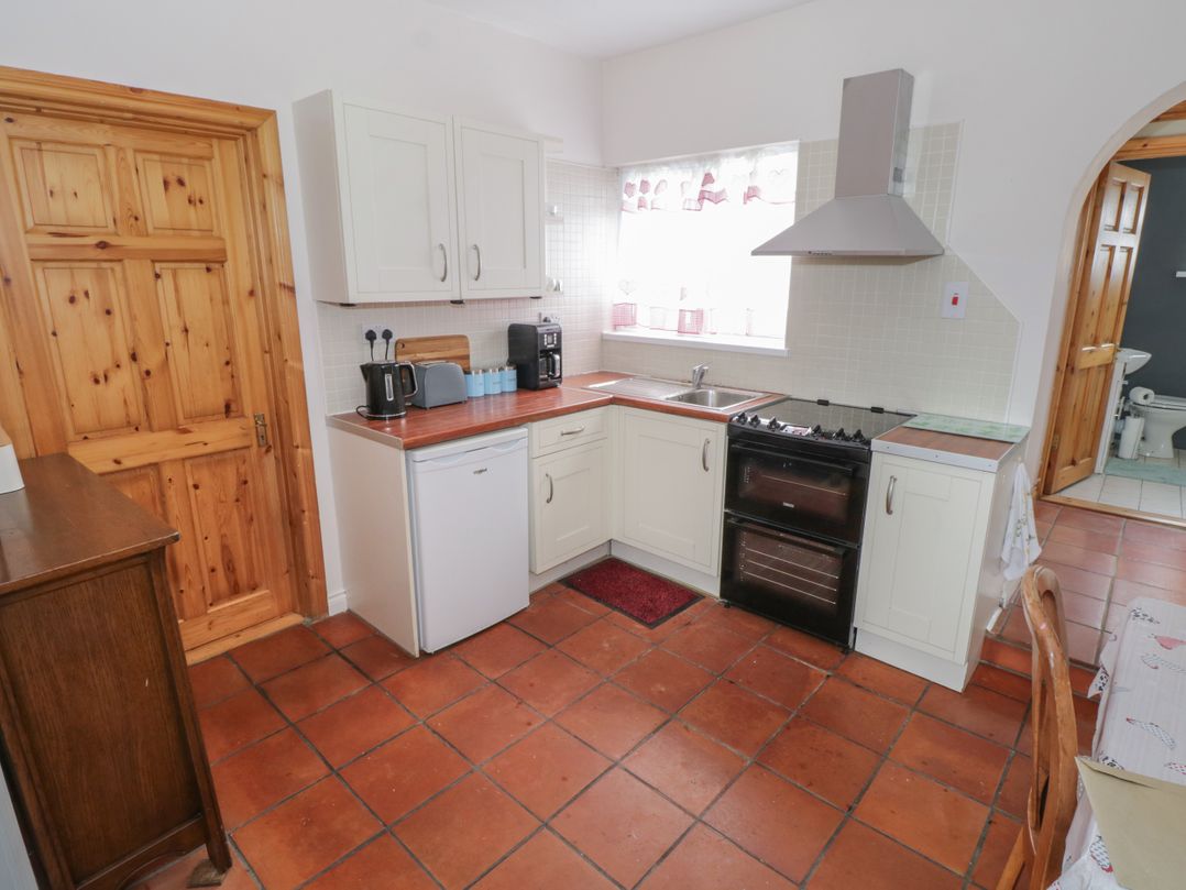 7 Aikenhead Terrace