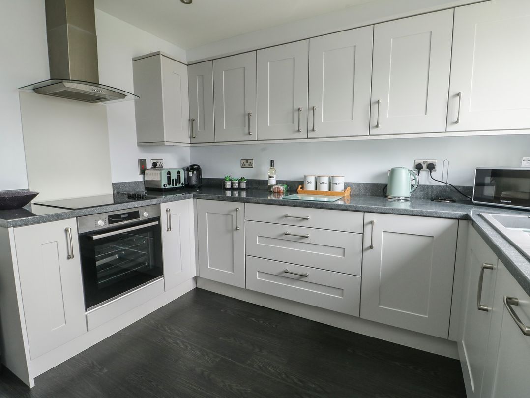 4 Parc Delfryn