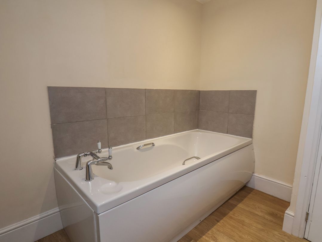 4 Normanby Terrace