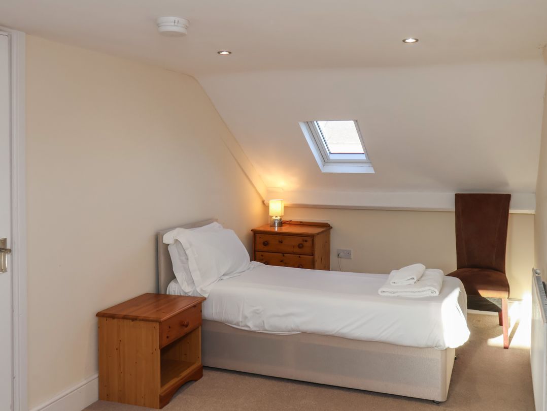 4 Normanby Terrace