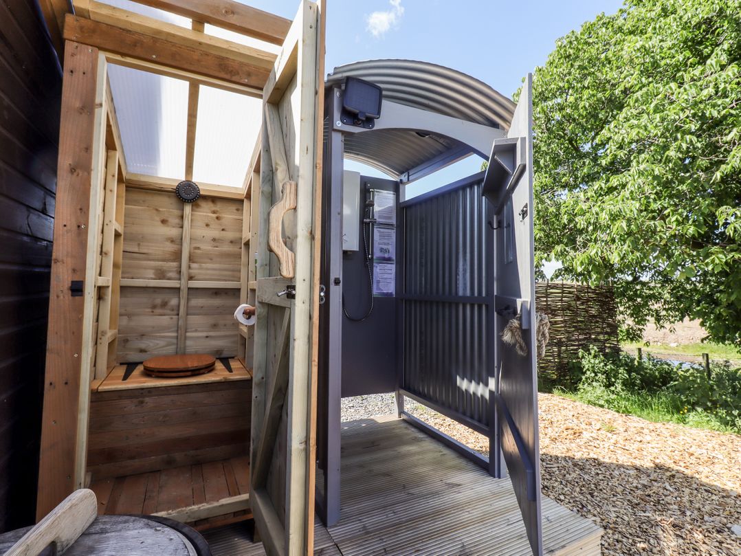 Ketburn Shepherds Hut at Balnab Farm
