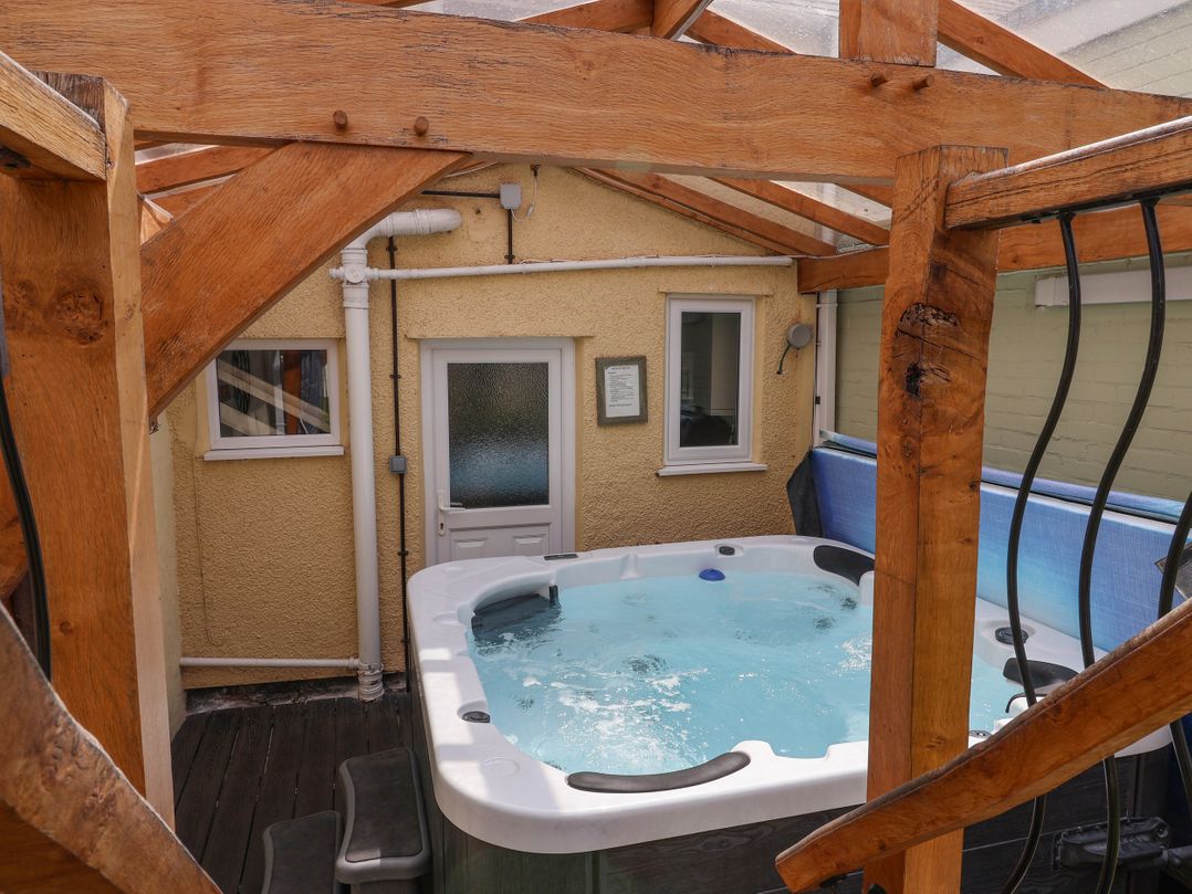 Rhos Street Retreat