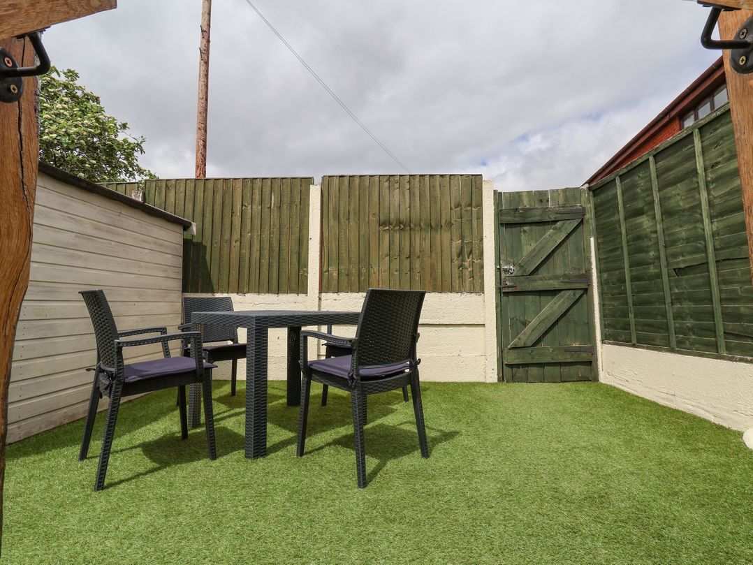 Rhos Street Retreat