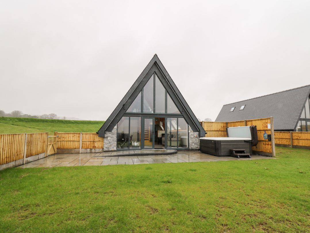 Brecknock Cheviot - The Sheepfold