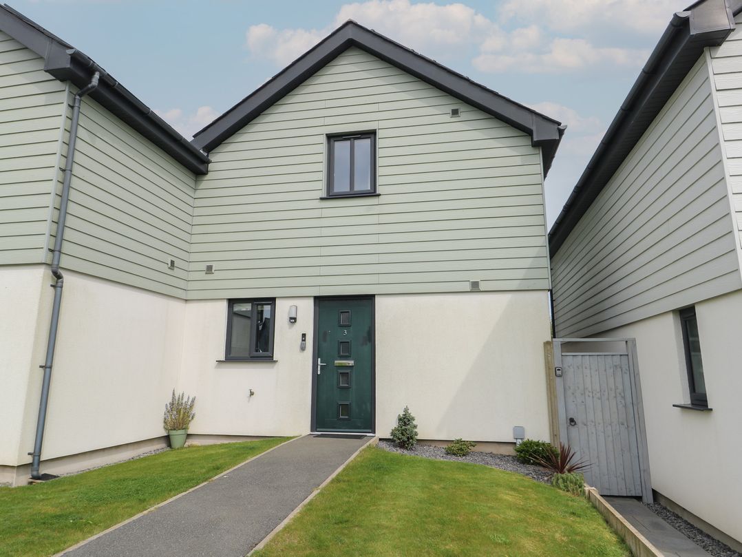 3 Parc Delfryn
