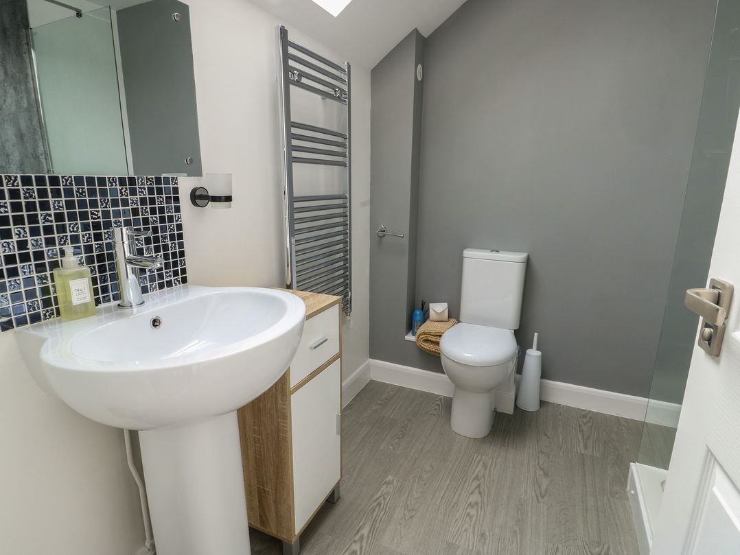 3 Parc Delfryn