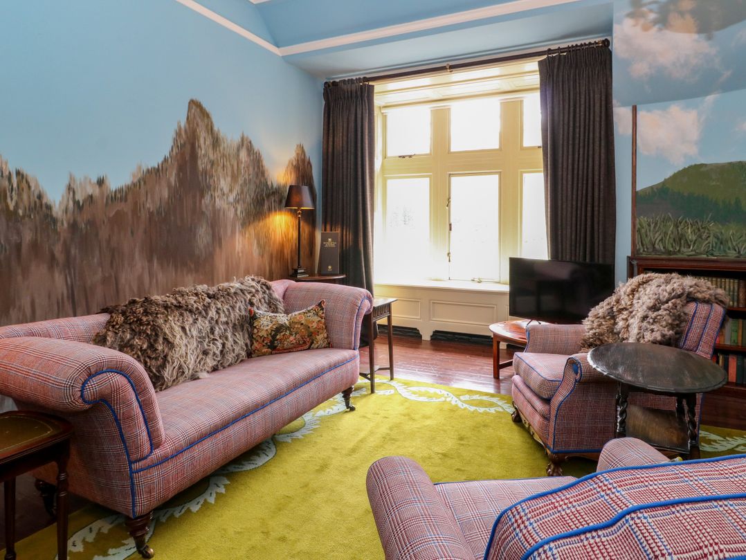 Dalvorar - Mar Lodge Estate