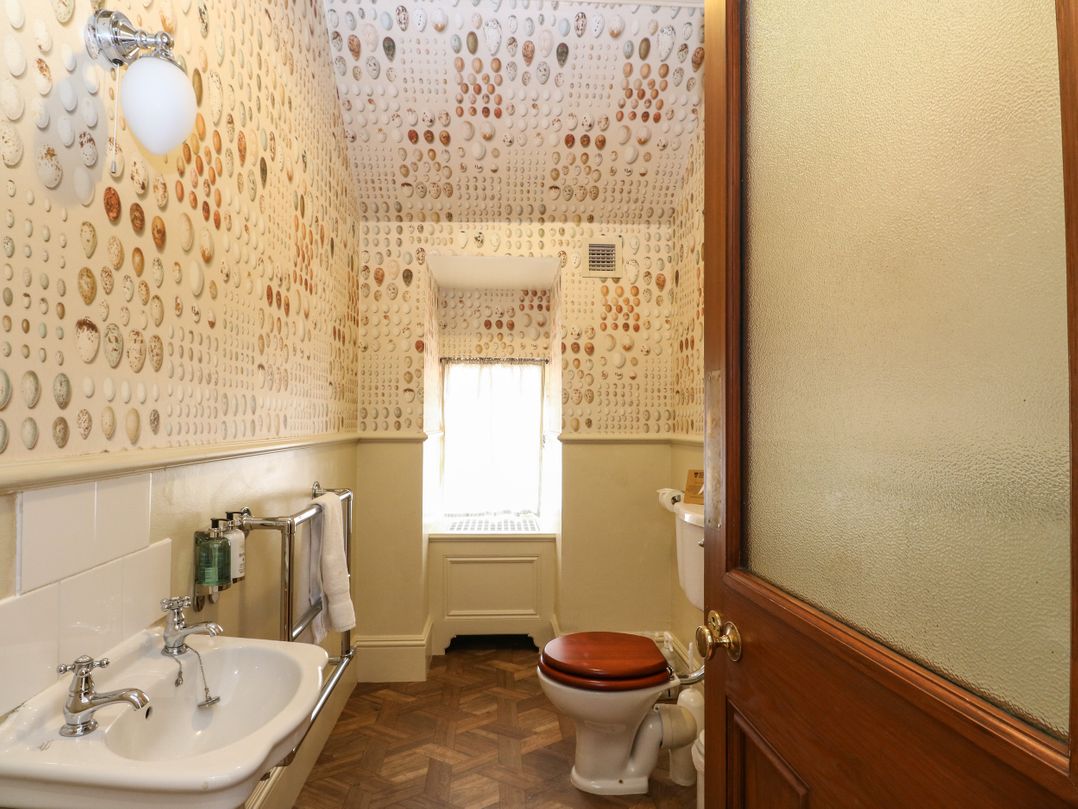 Dalvorar - Mar Lodge Estate