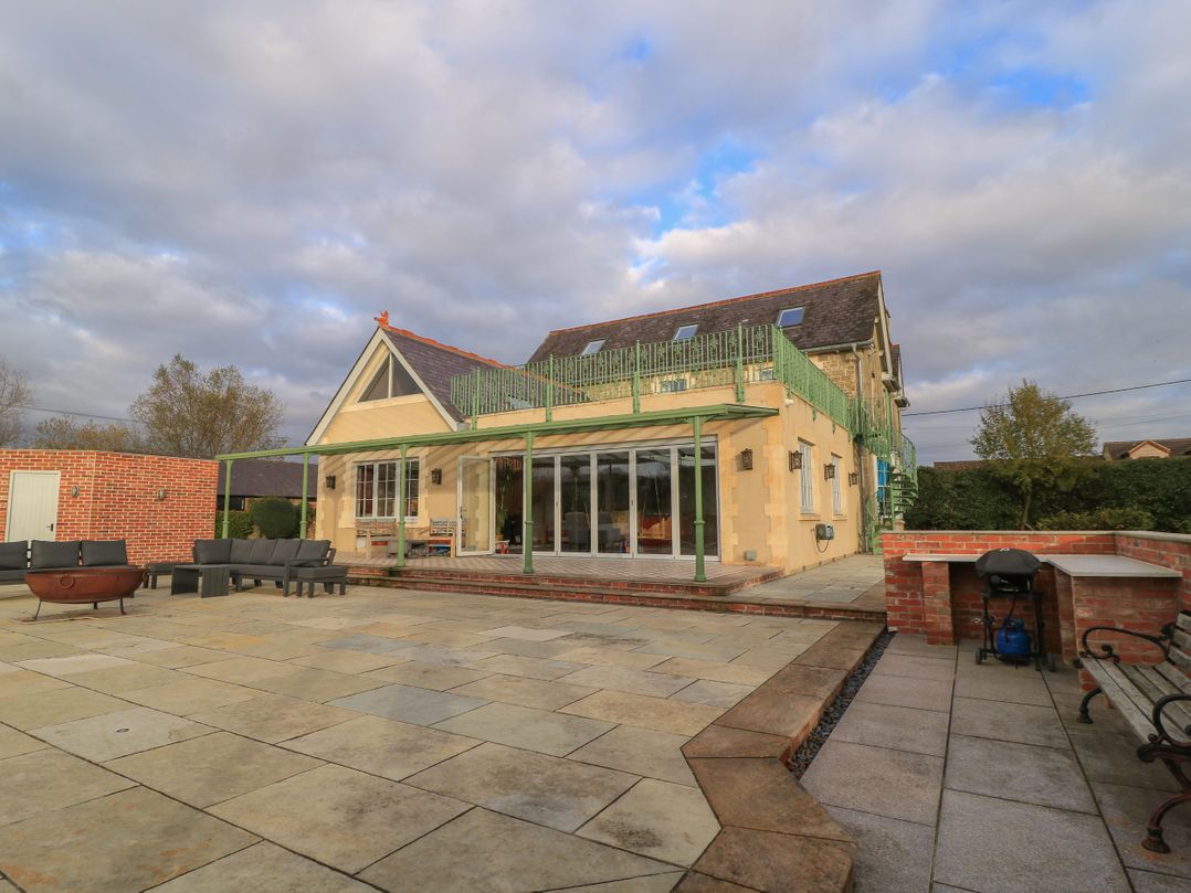 Royal Oak House