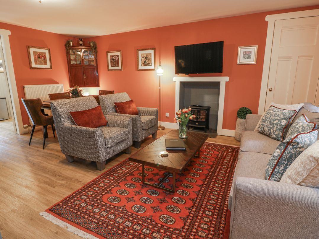 The Coach House - Holmwood