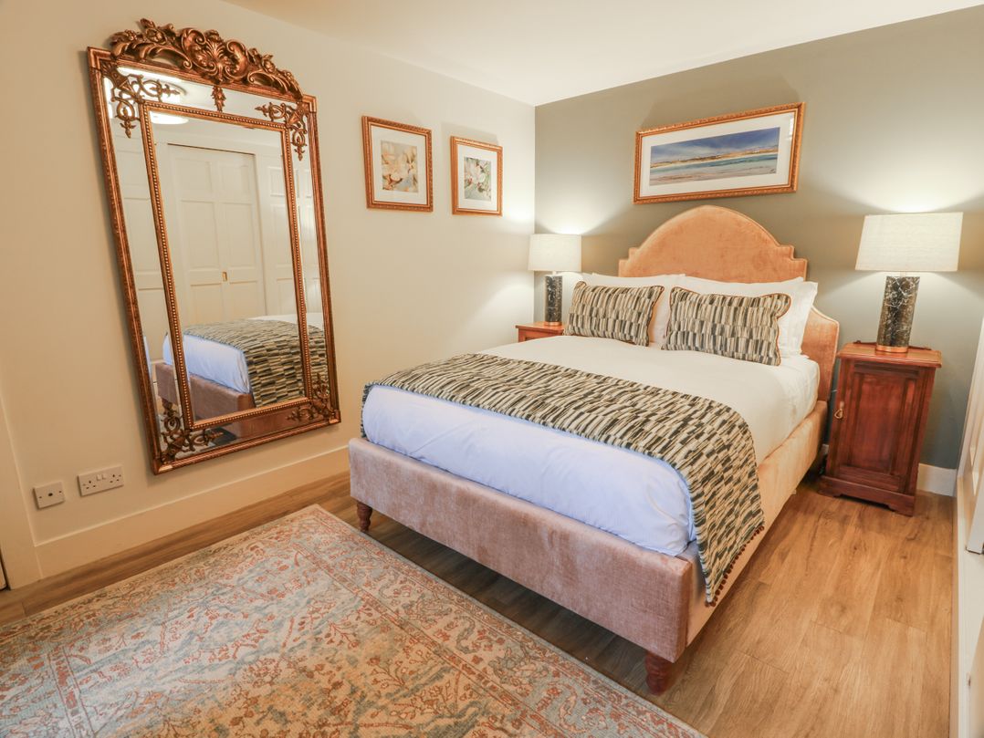 The Coach House - Holmwood