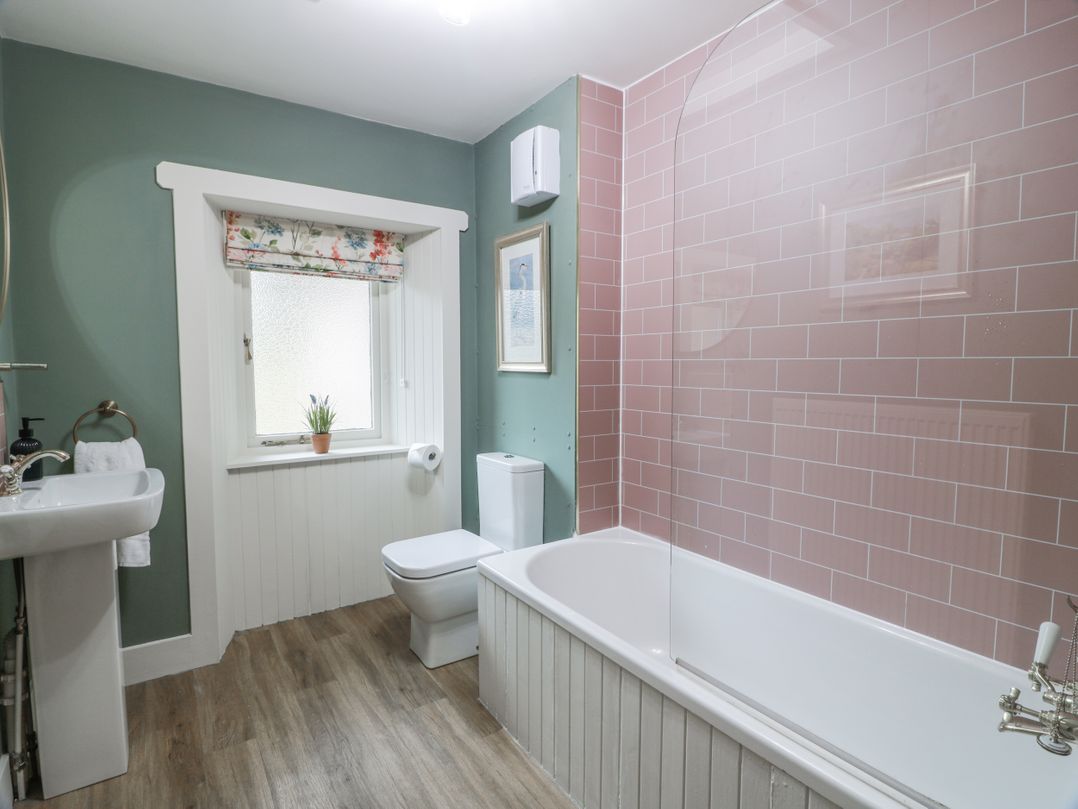 The Coach House - Holmwood