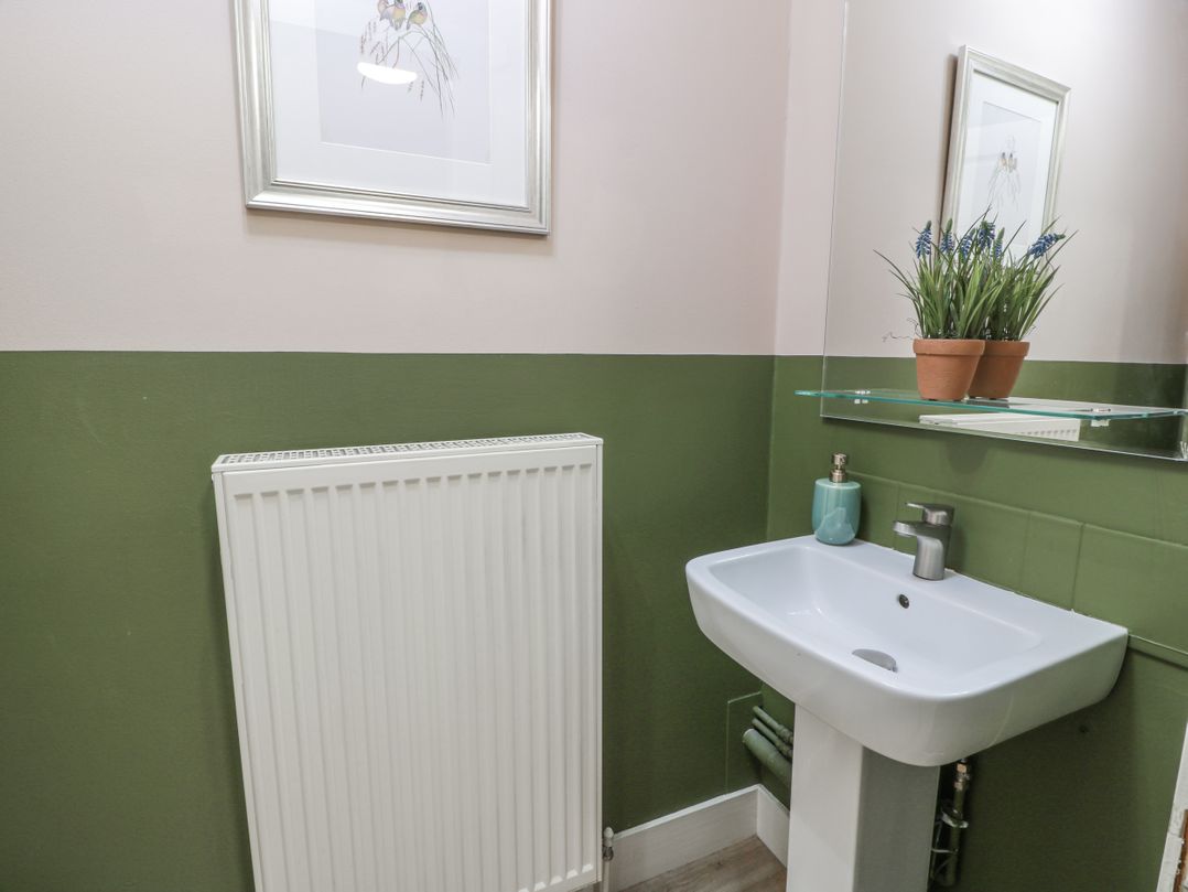 The Coach House - Holmwood
