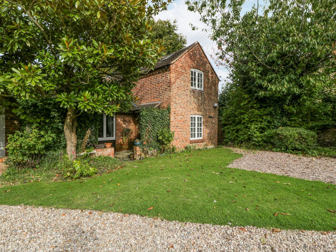 The Coach House Apartment