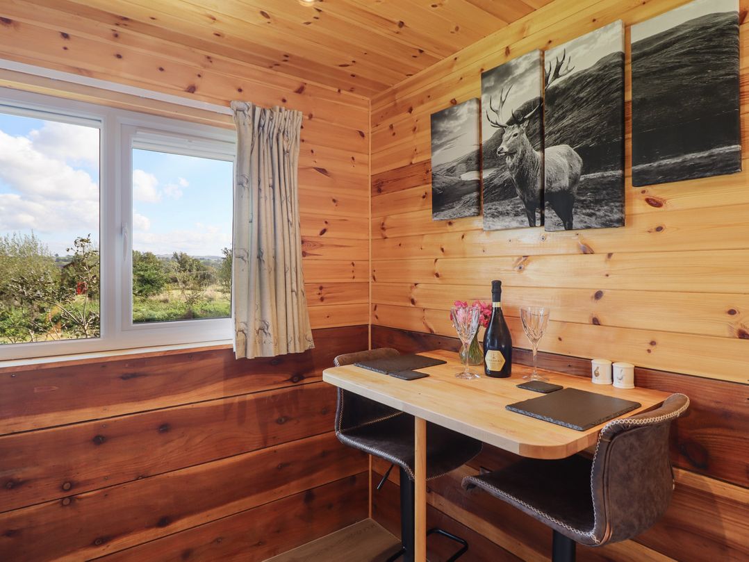 Stag Lodge Pod