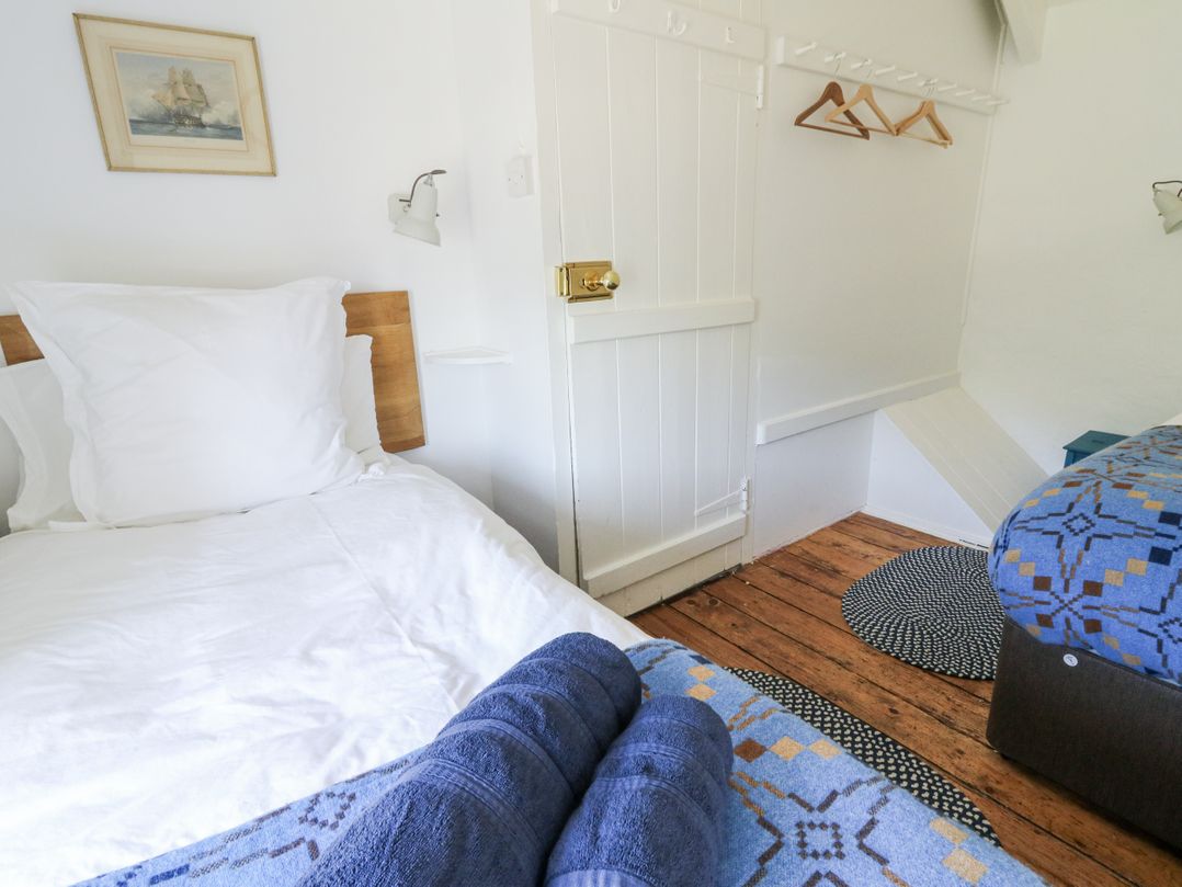 Dolwylan Cottage