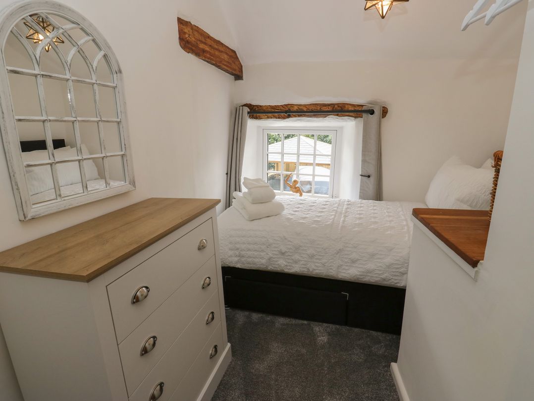 Lydgate Cottage