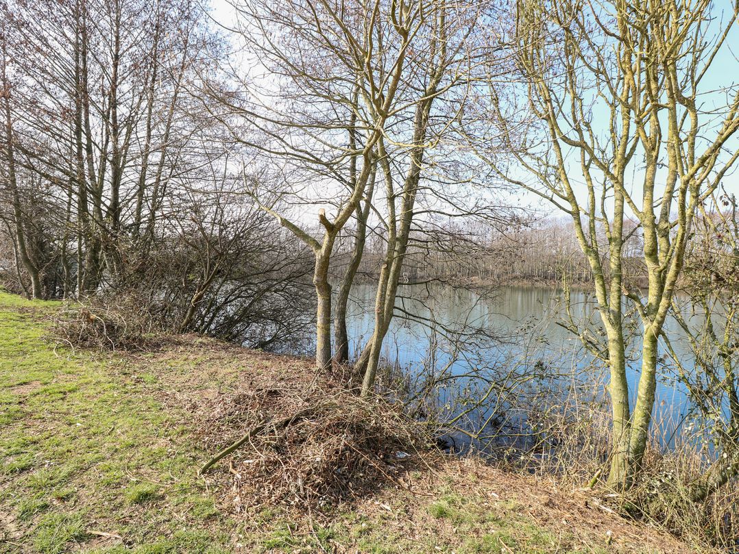 109 Pentney Lakes