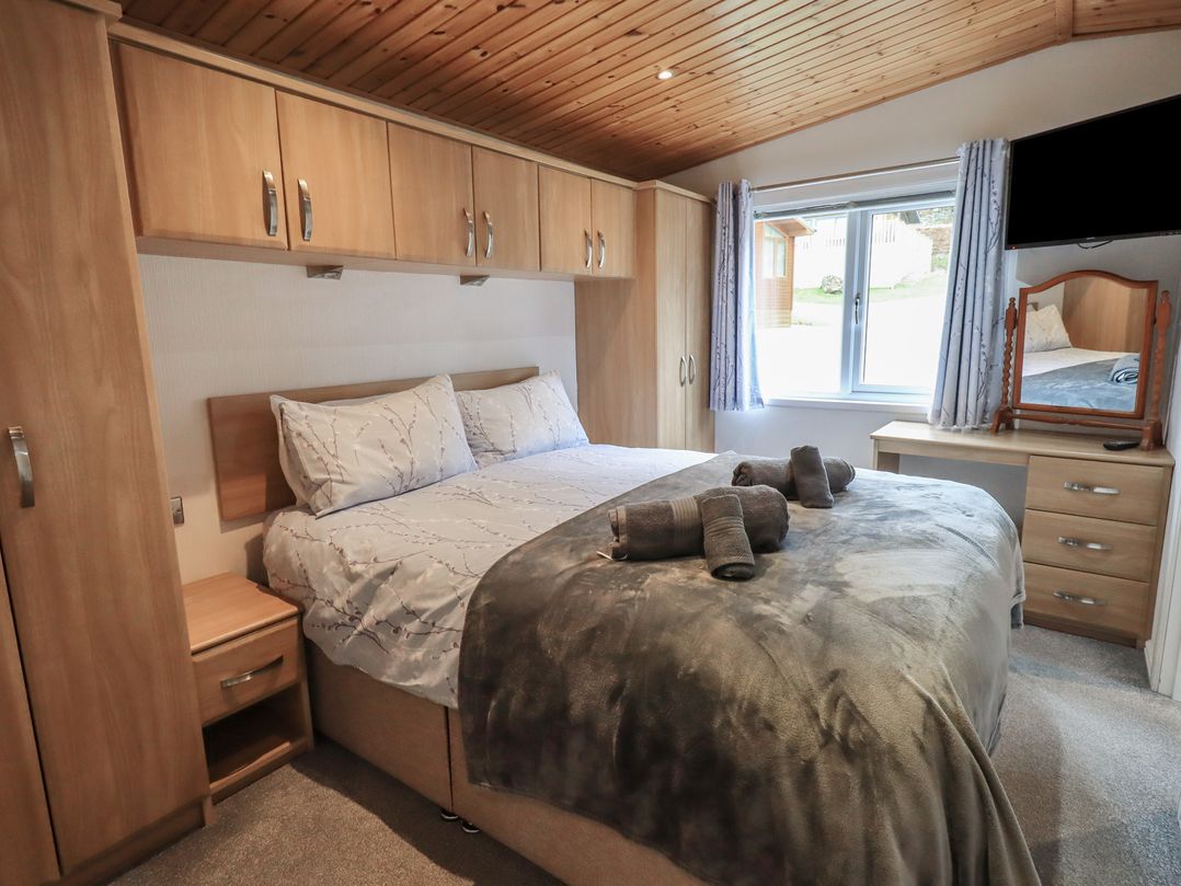 Striding Edge Lodge
