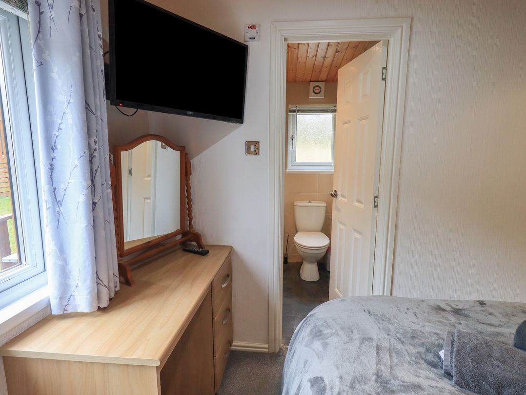 Striding Edge Lodge