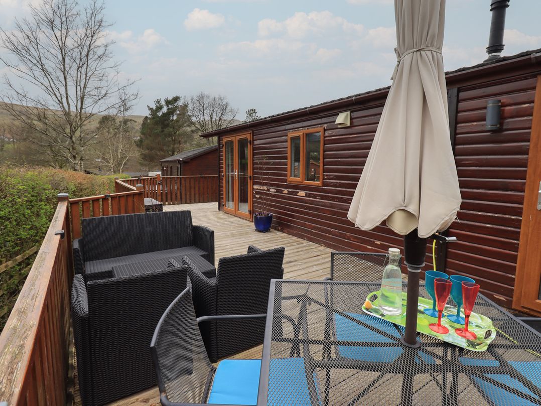 Striding Edge Lodge