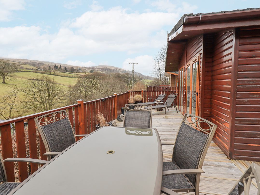 Horseshoe Lodge