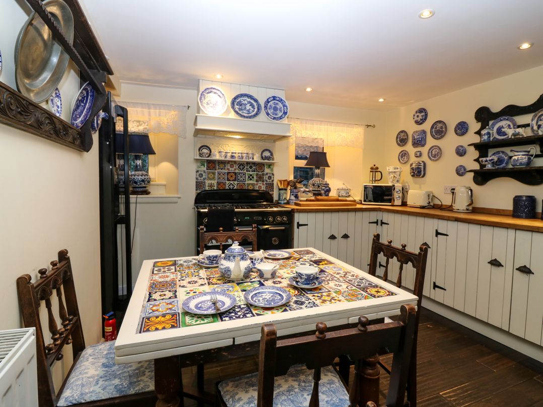 Wonderland Cottage