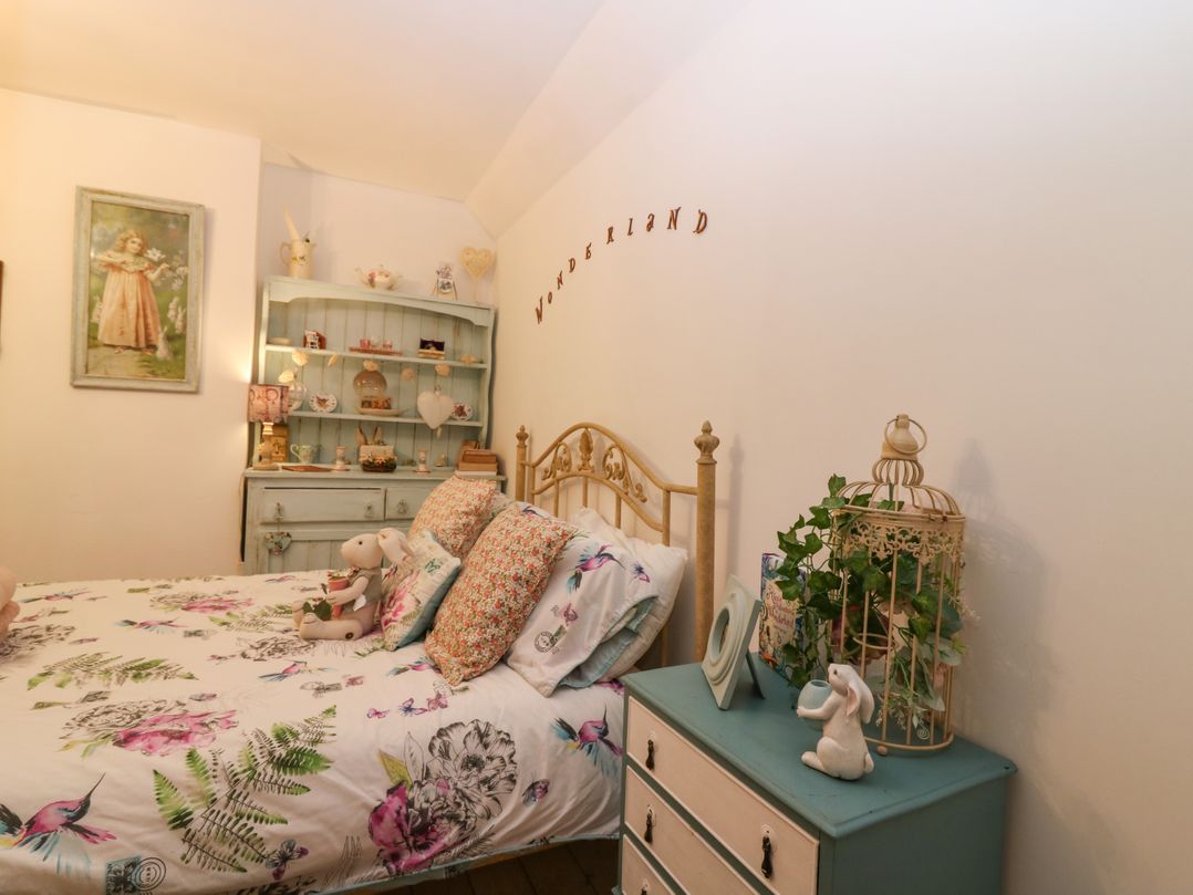 Wonderland Cottage