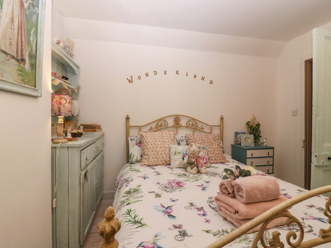 Wonderland Cottage