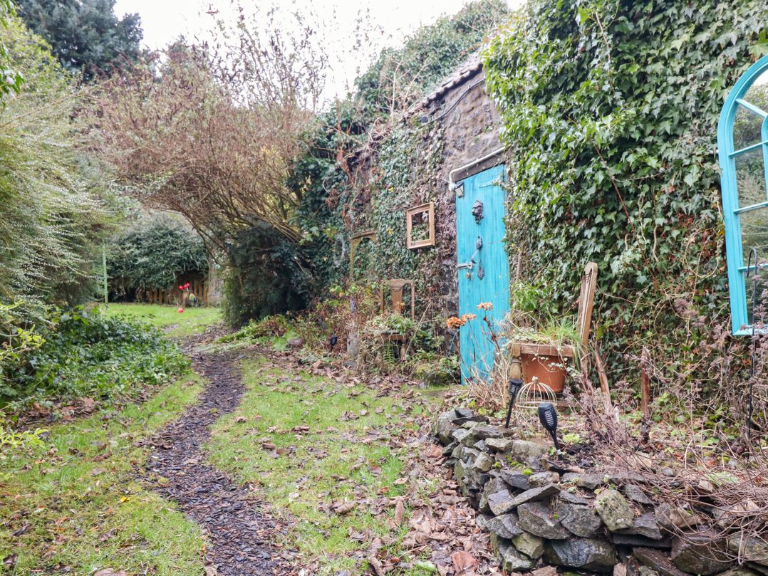 Wonderland Cottage