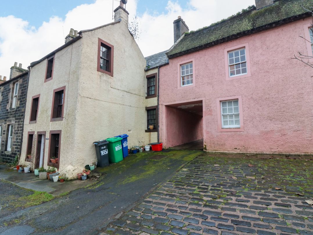 Wonderland Cottage