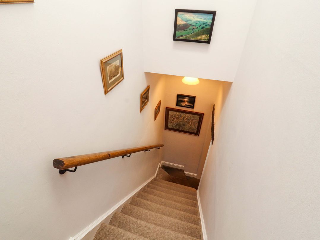 Two Town End