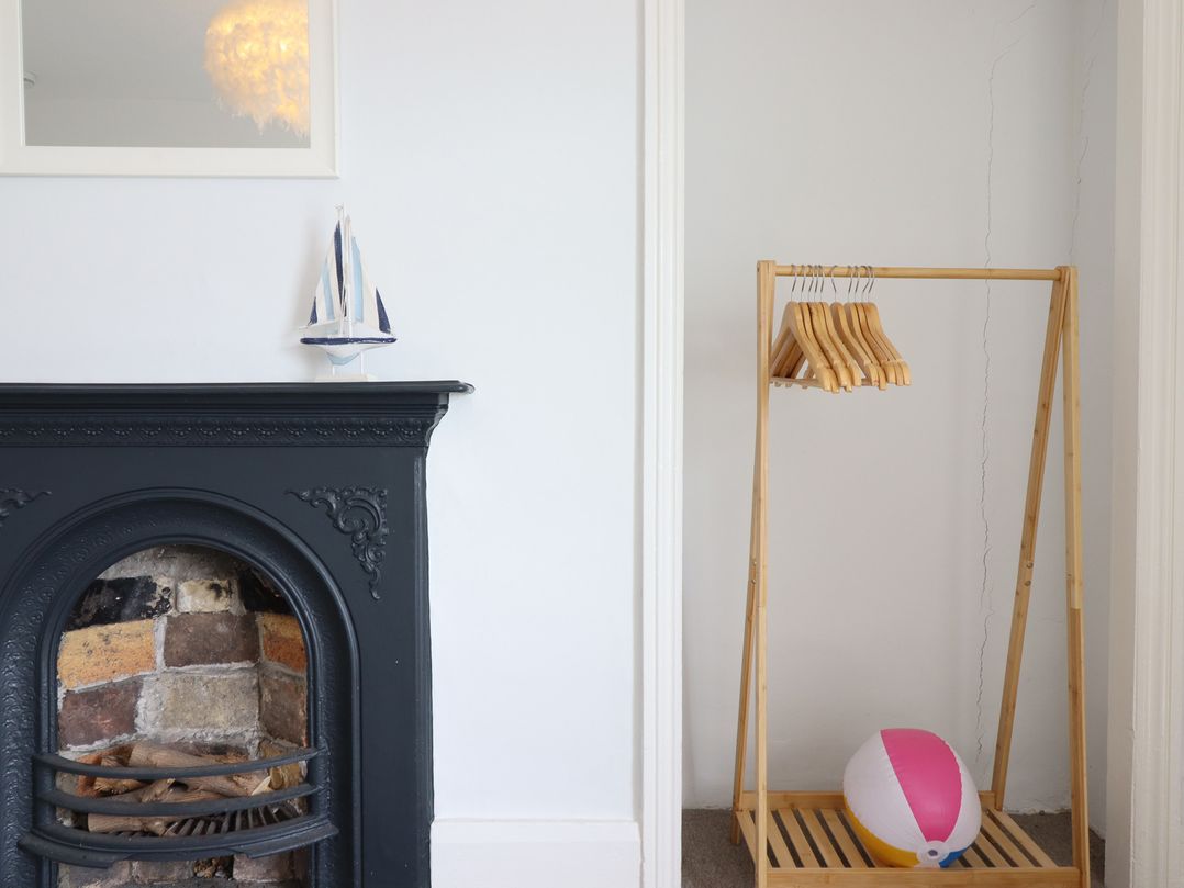 5 Porkington Terrace