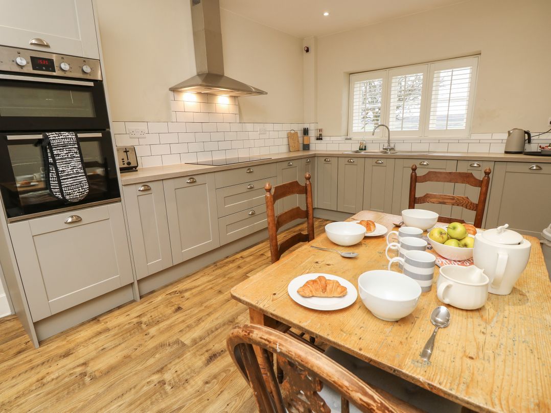 Appuldurcombe Farmhouse