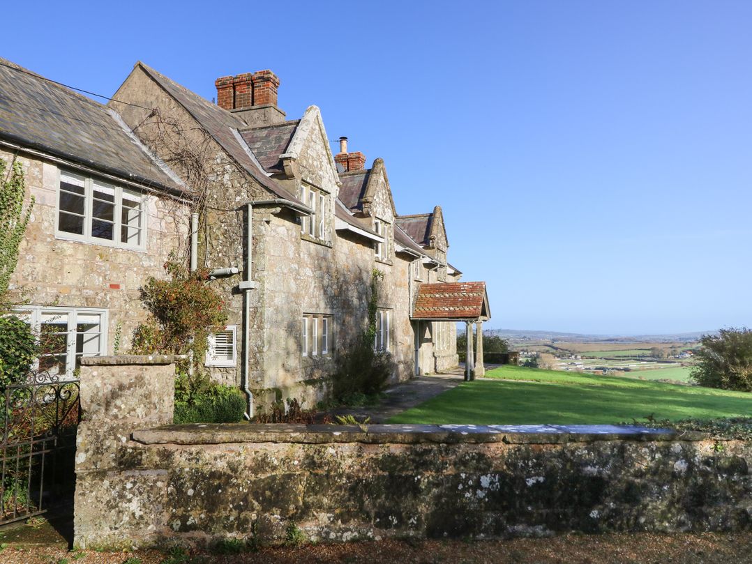 Appuldurcombe Farmhouse