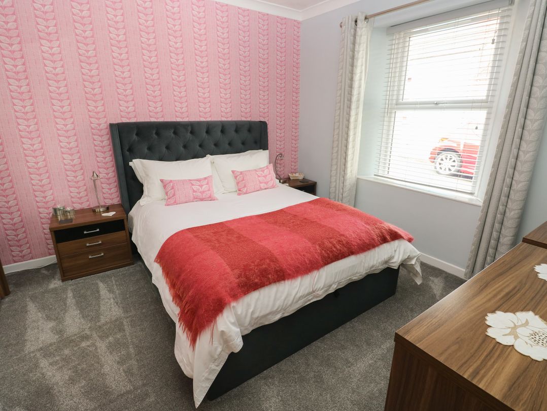Holly Cottage