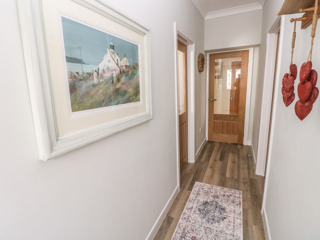 Holly Cottage