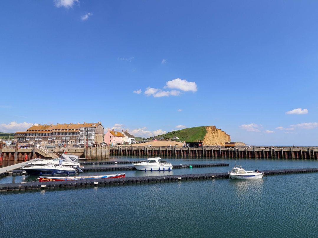 West Bay Holiday Home