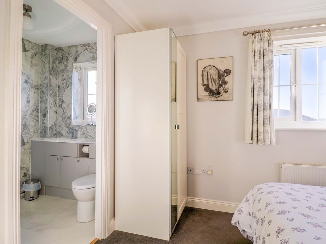 West Bay Holiday Home